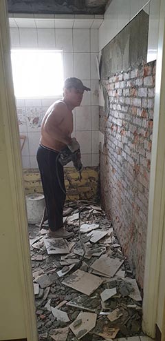 內埔鄉廁所拆除,拆除廁所壁磚